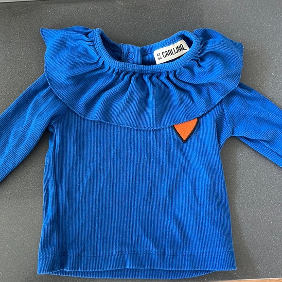 Frilly Long Sleeve Blue Top baby size 3-6 months with a little heart - Picture 2 of 3